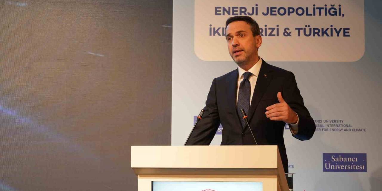 Bakan Bayraktar: “2022 Yılında, Türkiye’nin Enerjide Dışa Bağımlılığı Yüzde 67,8’e Düştü”