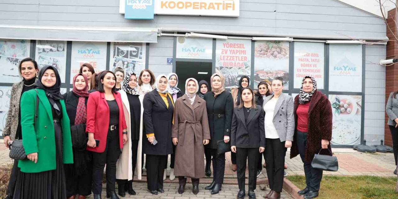 Bakan Göktaş, “Kooperatifler Yoluyla Kadınların Ekonomik Ve Sosyal Hayata Daha Etkin Katılımlarını Sağladık”