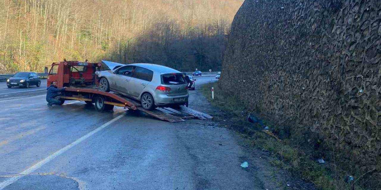 Zonguldak’ta Trafik Kazası: 2 Yaralı