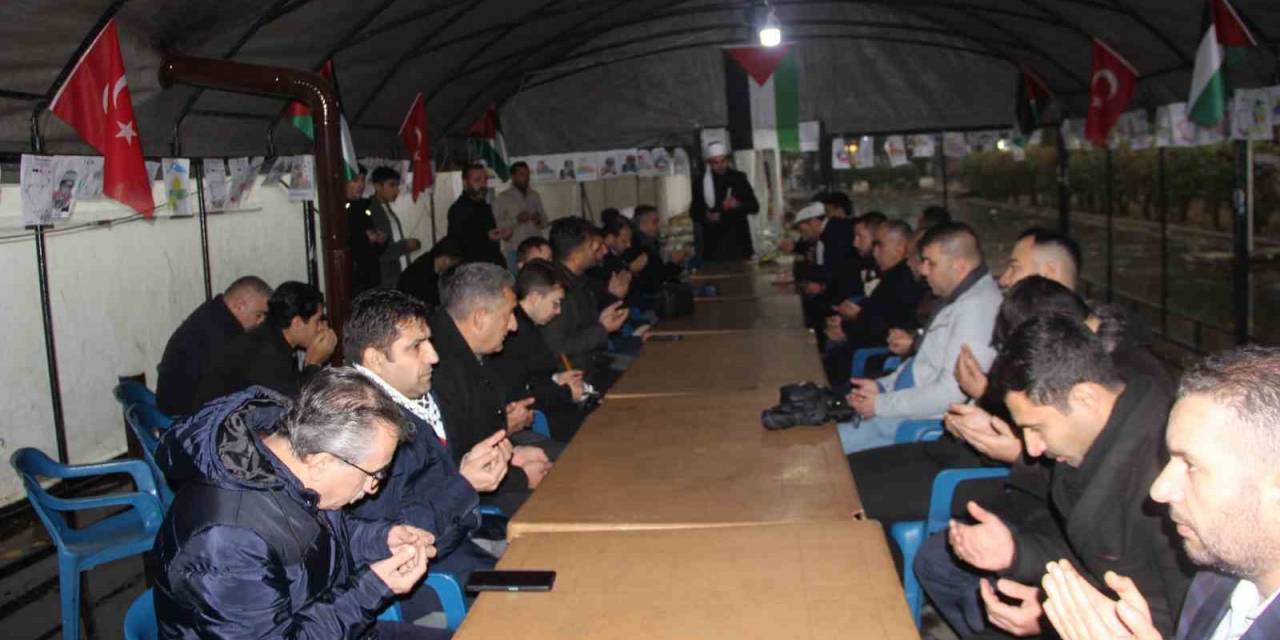 Cizre’de Filistin Şehitleri İçin Mevlit Okundu