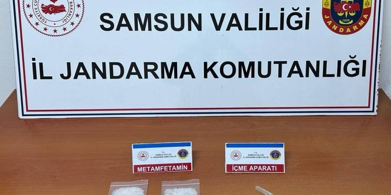 Jandarmadan Uyuşturucu Operasyonu: 2 Gözaltı