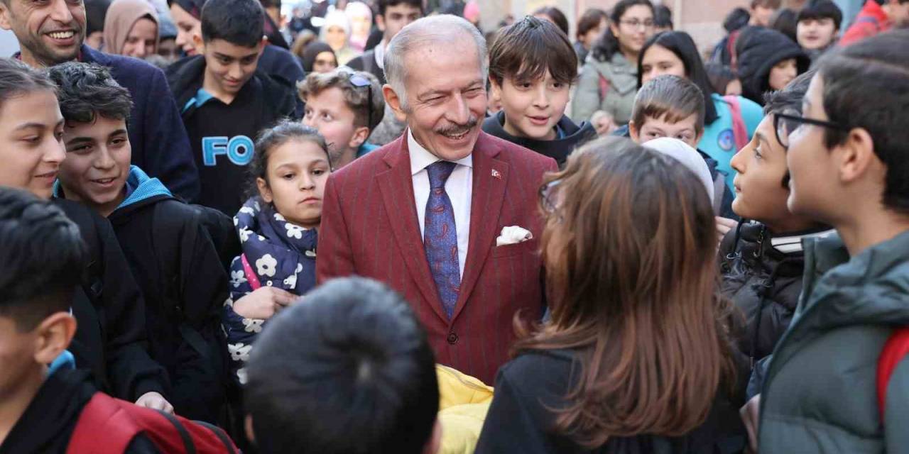 Bayrampaşa’da En Büyük Yatırım Okullara