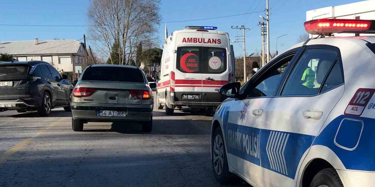 Sakarya’daki Kazada Babaanne Ve 8 Aylık Torunu Yaralandı