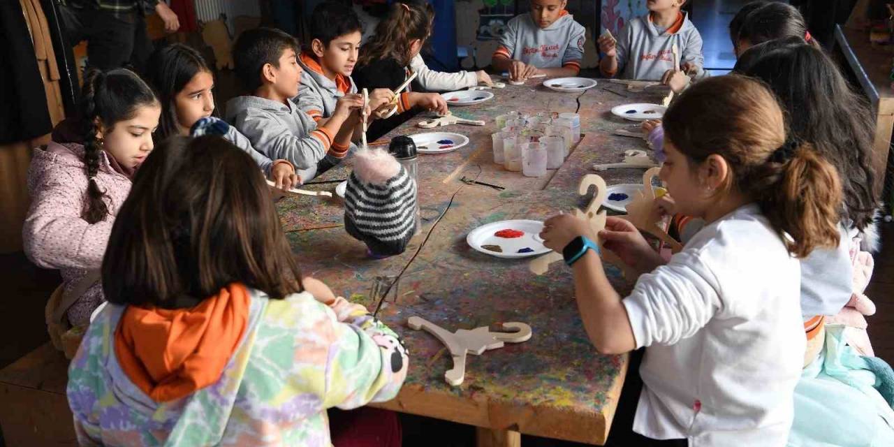 Oyuncak Müzesi Minik Misafirlerini Ağırlıyor