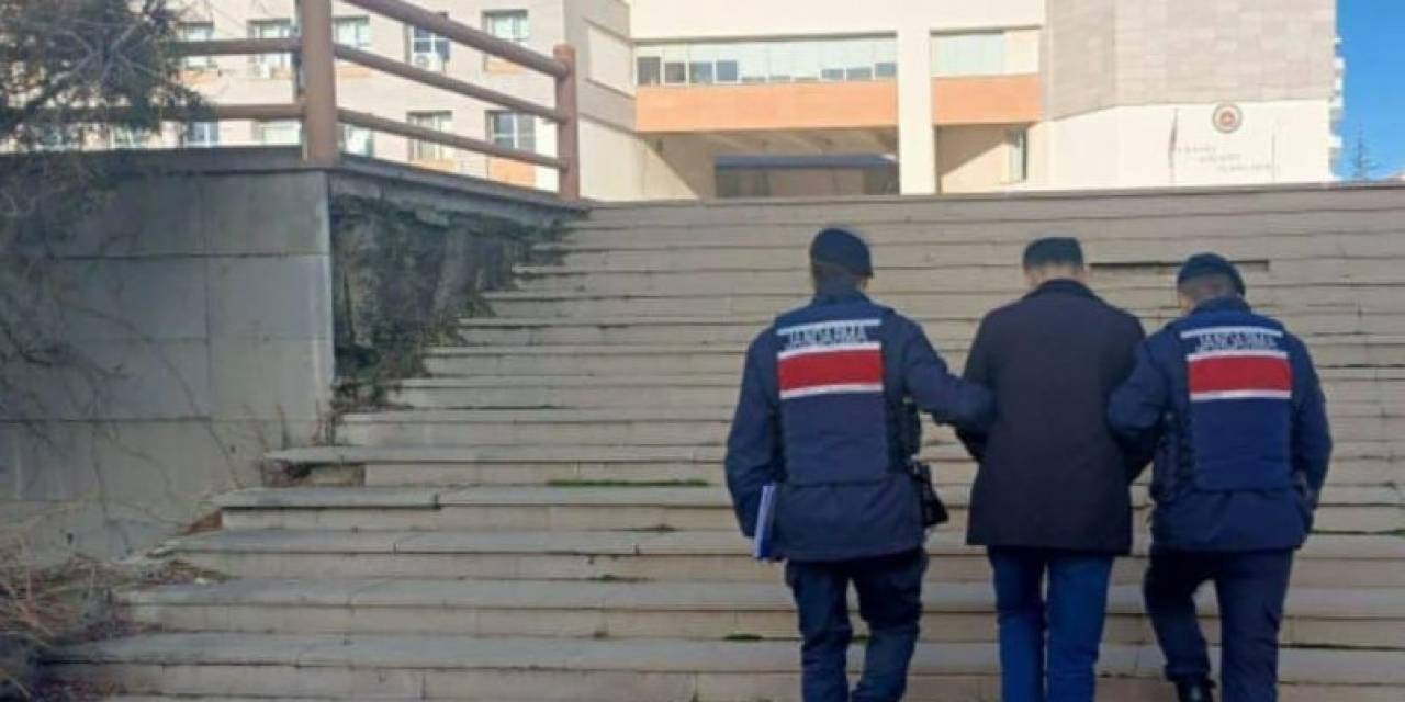 Ankara’da Göçmen Kaçakçısı Suçüstü Yakalandı