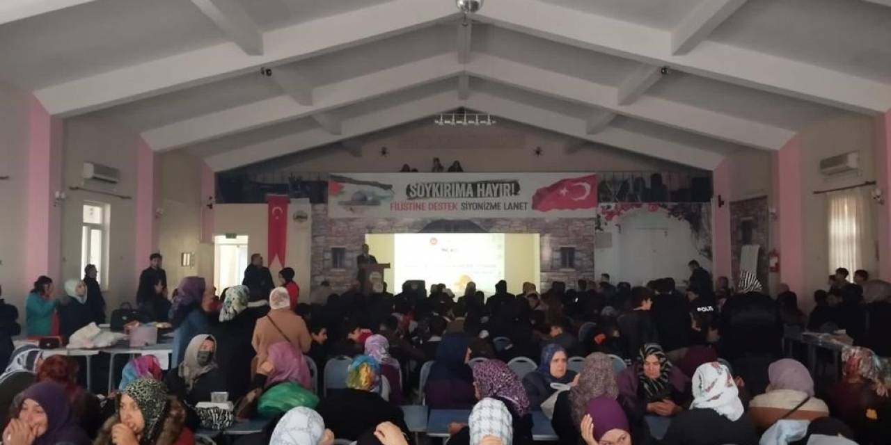 Niğde’de Filistin’e Destek Programı Düzenlendi