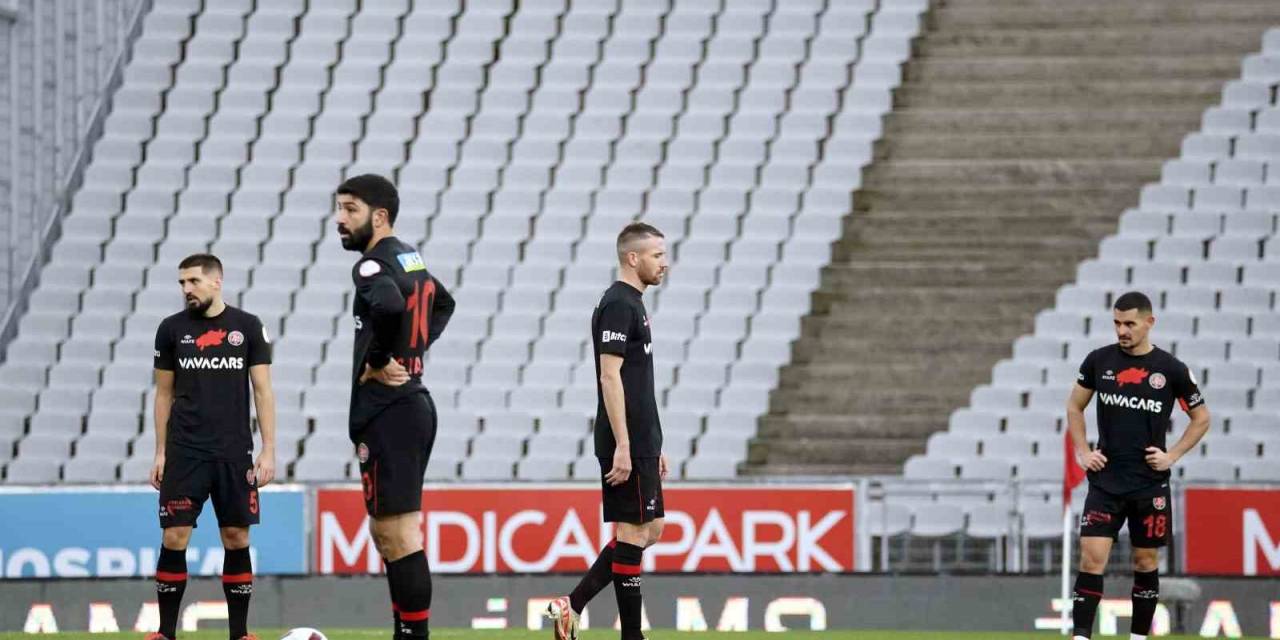 Trendyol Süper Lig: Fatih Karagümrük: 0 - Gaziantep Fk: 3 (Maç Sonucu)
