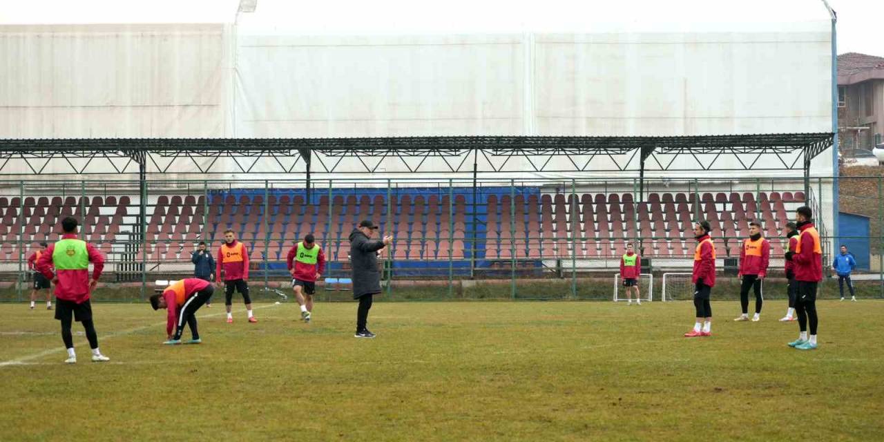 Ligde Fırtınalar Estiren Gmg Kastamonuspor, Arnavutköy Maçının Hazırlıklarını Tamamladı
