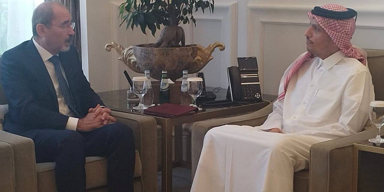 Ürdün Dışişleri Bakanı Safadi, Katar Başbakanı Al Thani İle Görüştü