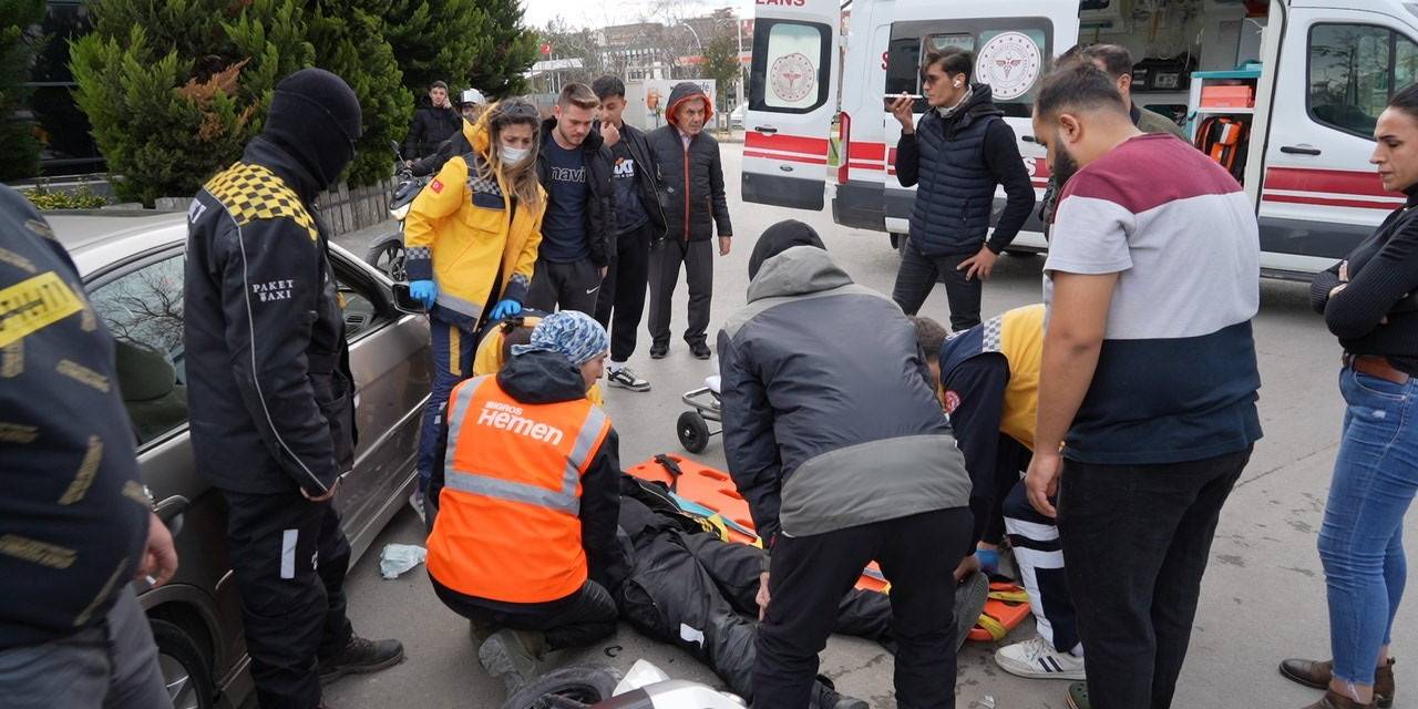 Edirne’de Motosiklet İle Otomobil Çarpıştı: 1 Yaralı