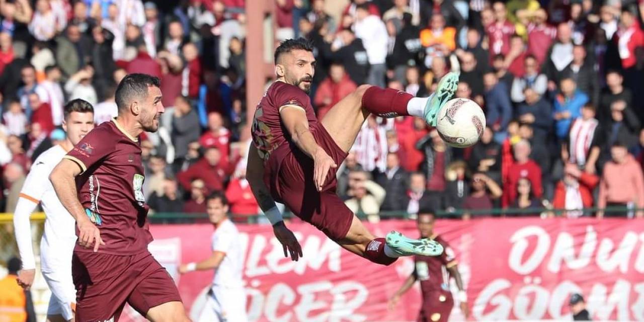 Trendyol 1. Lig: Bandırmaspor: 2 - Adanaspor: 3