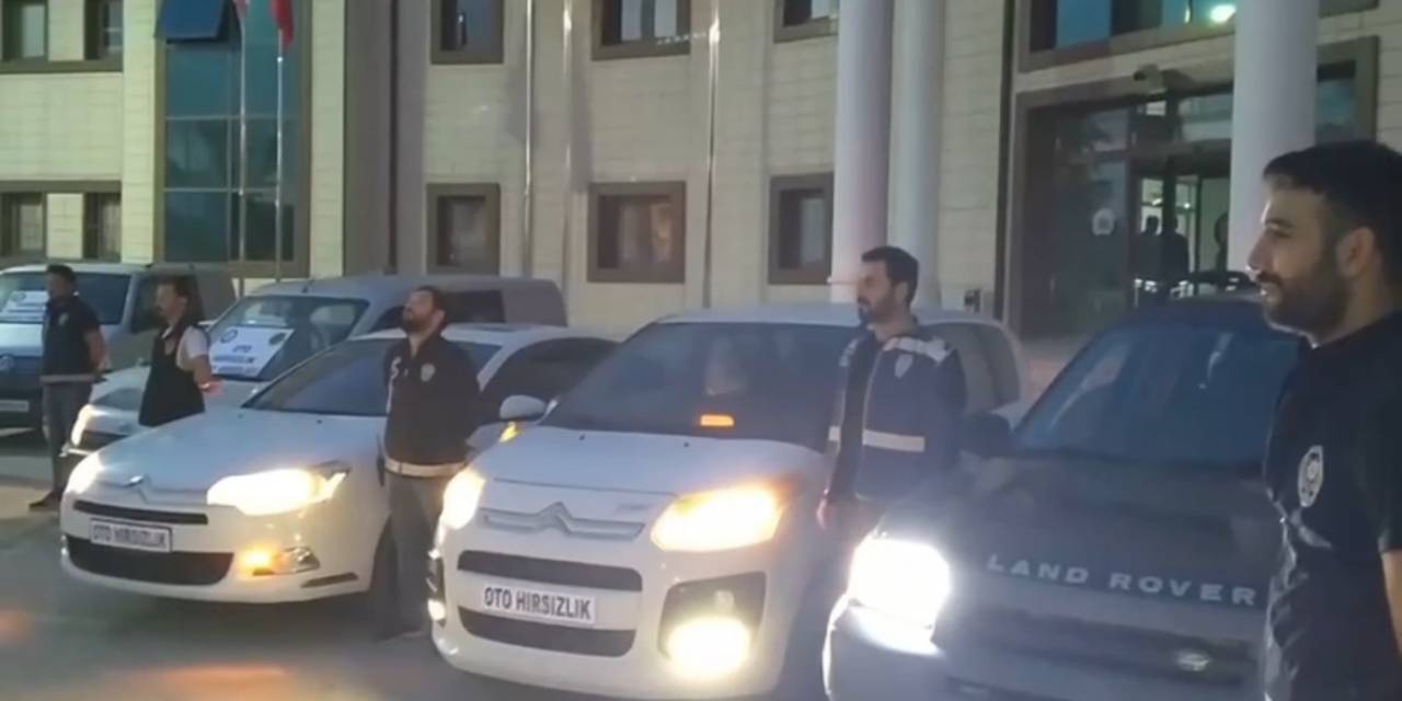 Düzce’de Motor Ve Şasi Numaraları Değiştirilmiş 11 Araç Ele Geçirildi