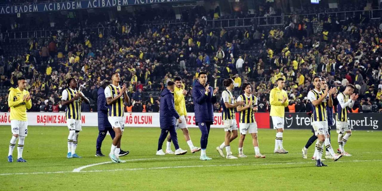 Fenerbahçe’nin Galibiyet Serisi Derbide Sona Erdi