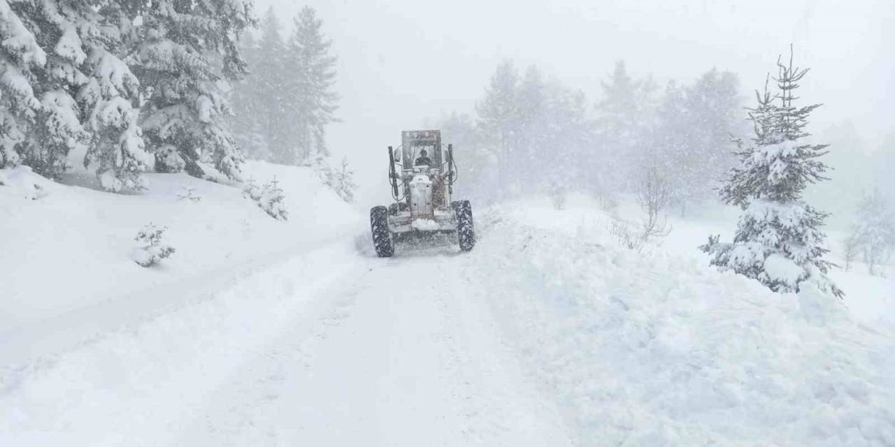 Kastamonu’da Yolu Kapalı Köy Sayısı 301’e Düştü