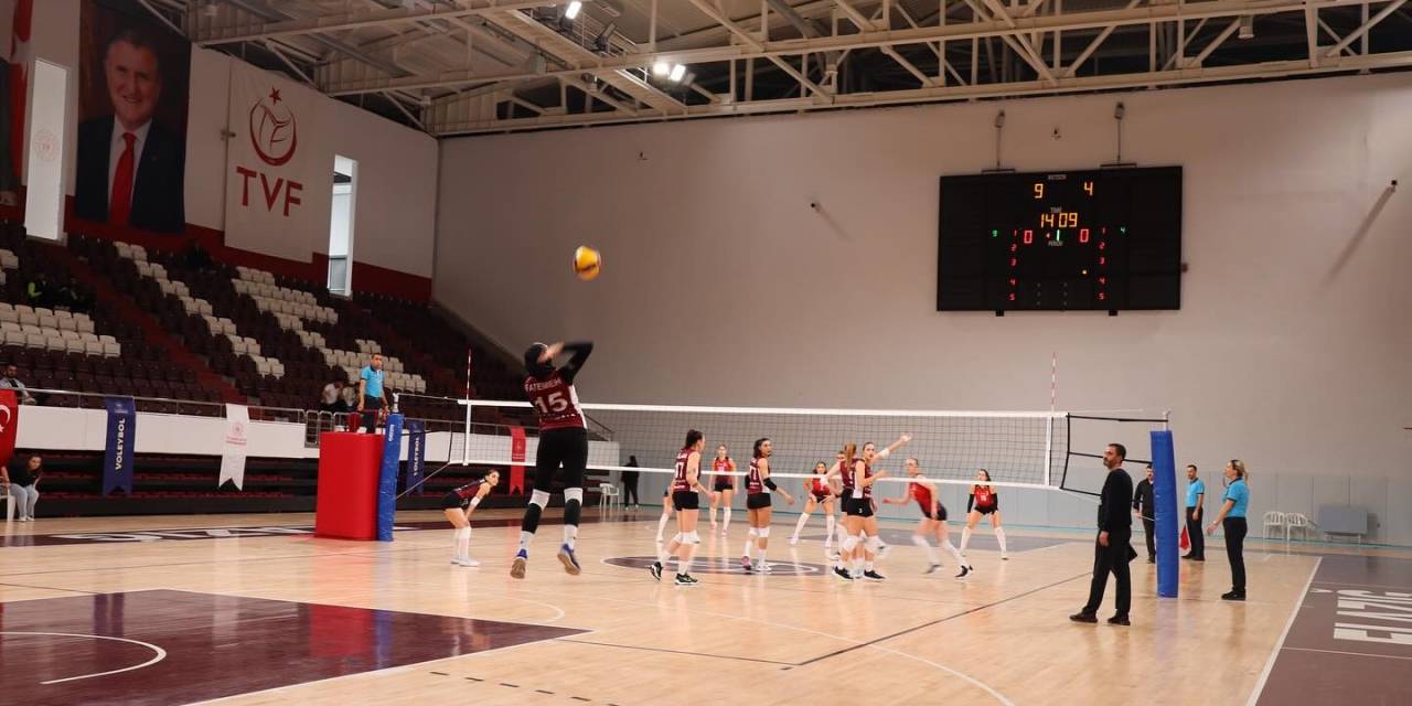 Bordospor, İrtifa Kaybediyor