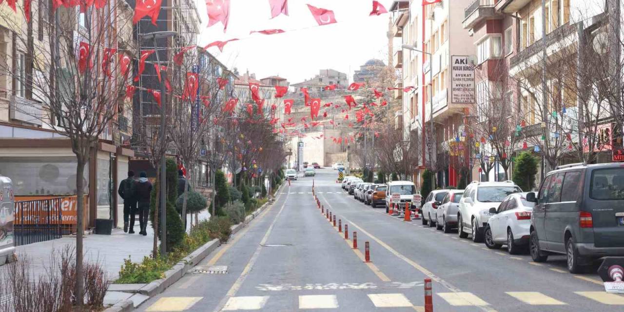 Başkan Savran’dan Evlere Ve İş Yerlerine ’türk Bayrağı’ Çağrısı