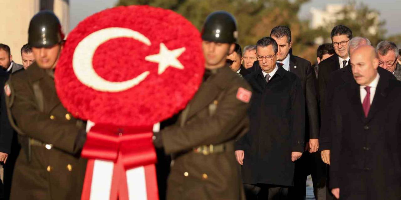 İkinci Cumhurbaşkanı İsmet İnönü, Ölümünün 50. Yılında Mezarı Başında Anıldı