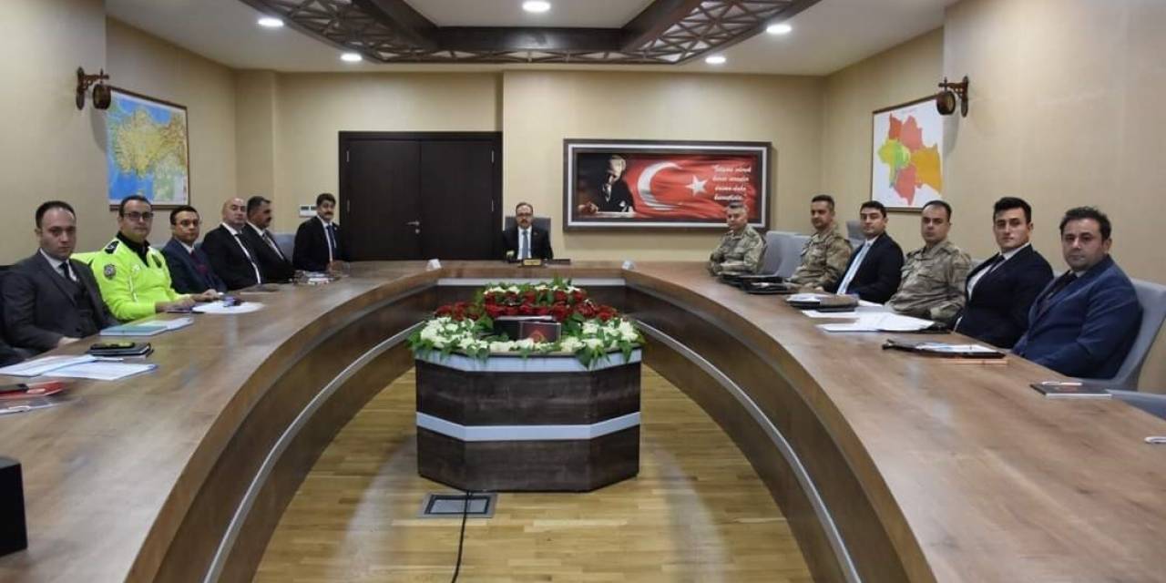 Siirt’te Güvenlik Ve Asayiş Toplantısı Gerçekleştirildi