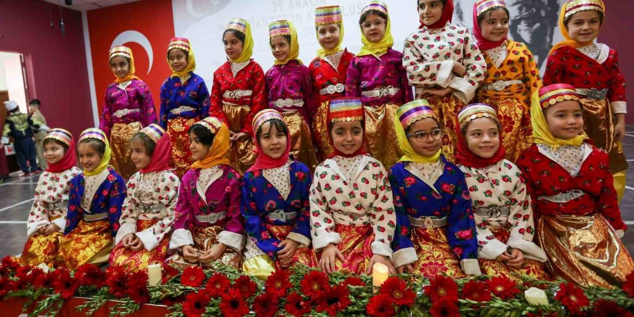 Gaziantep Kolej Vakfı’nda Antep Savunması Öğrenciler Tarafından Sahnelendi