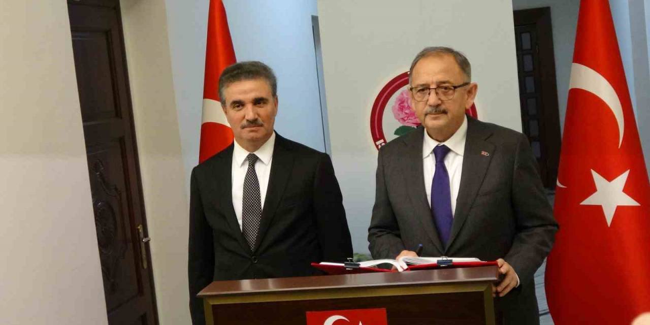 Çevre Şehircilik Ve İklim Değişikliği Bakanı Özhaseki: "Ekonomi Dimdik Ayakta"