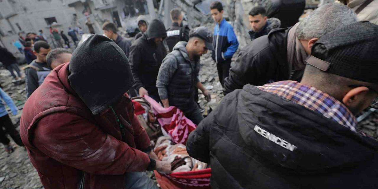 Gazze’de Can Kaybı 20 Bin 674’e Yükseldi