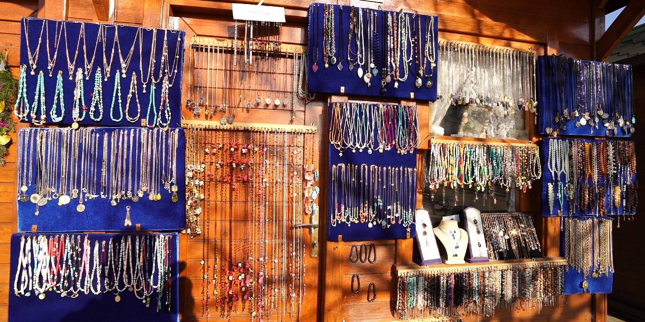 Yeni Yıl Konseptli Ürünler Hünerli Eller Çarşısı’nda  Satışa Hazırlandı