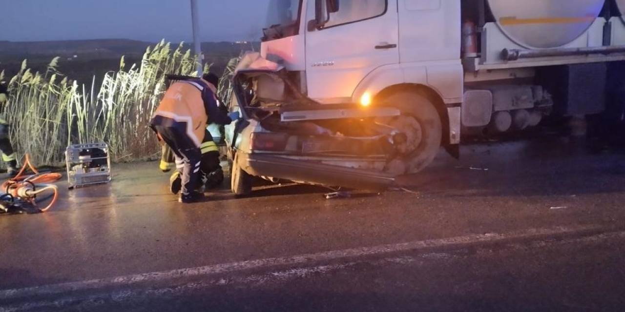 Malkara’da Otomobil İle Kamyon Çarpıştı: 1 Ölü