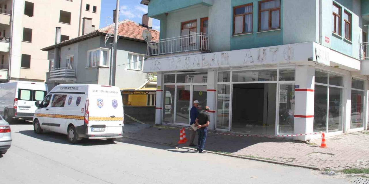 Konya’da Fırıncı Meslektaşını Öldürüp 2 Kişiyi Yaralayan Sanığa 41  Yıl 8 Ay Hapis Cezası
