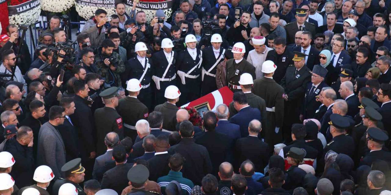 Denizli Şehidini Ebediyete Uğurladı