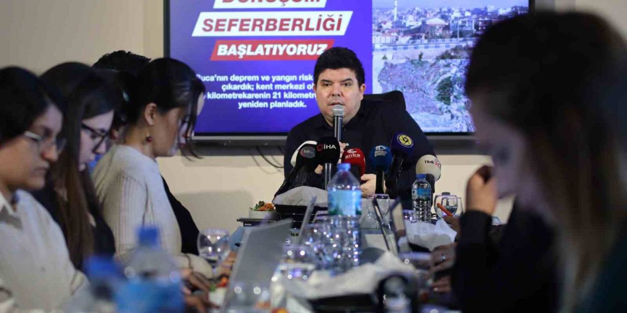 Başkan Kılıç, 4,5 Yıl Raporunu Sundu: "Tüm Siyasi Partilerden Oy Alırım"