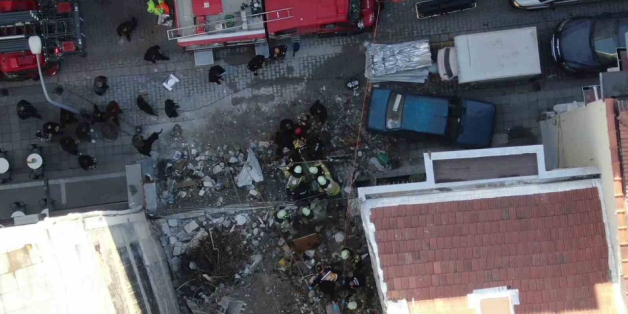 Kadıköy’de Yıkım Esnasında Göçük Meydana Geldi:1 Yaralı