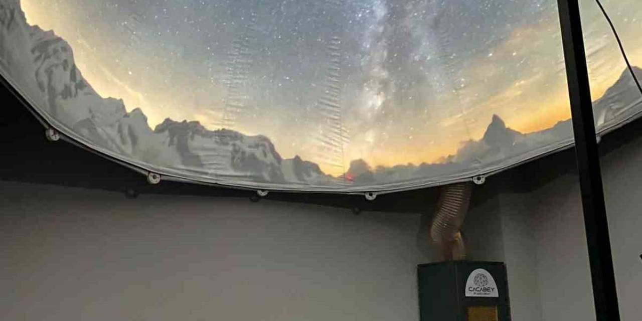 Çocukların Planetaryum Deneyimi
