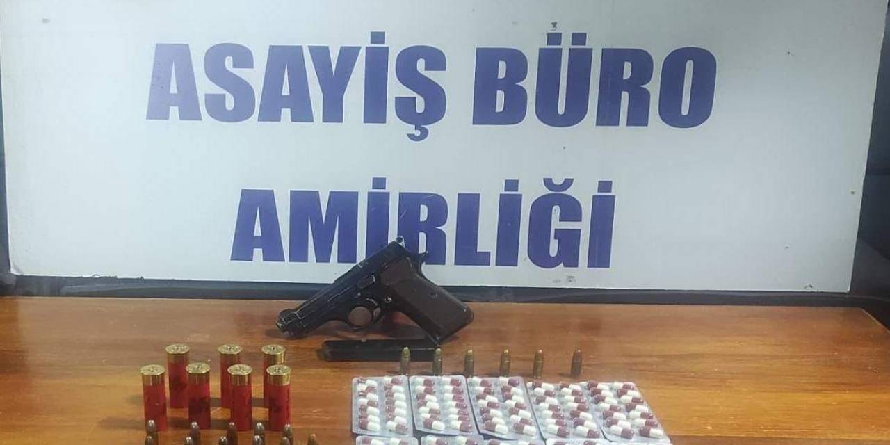 İzmir’de Yeşil Reçeteli Hap Satan Şüpheli Tutuklandı