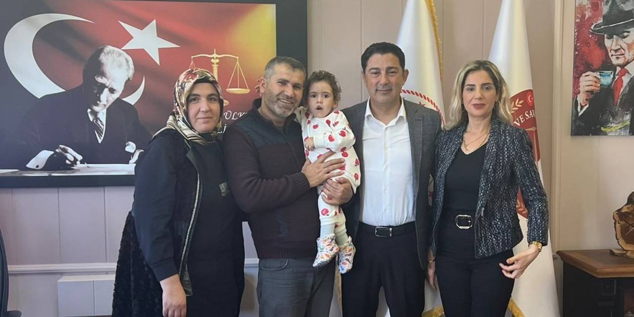 İzmir’e Tayini Çıkan Başsavcıya Zehra Bebekten Veda Ziyareti