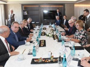 Kılıçdaroğlu, Almanya Dışişleri Bakanı Steınmeıer İle Görüştü