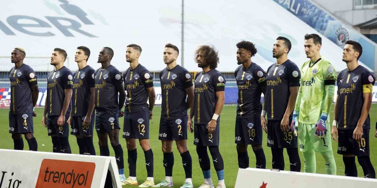 Kasımpaşa’nın İlk Yarı Karnesi