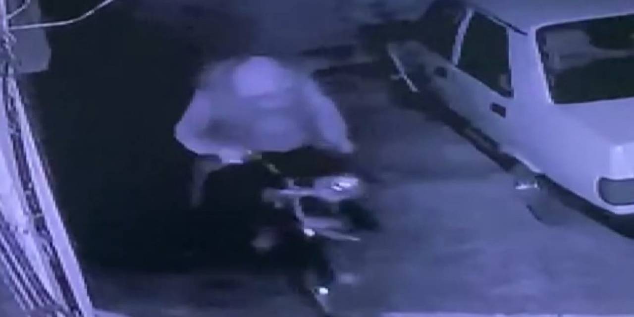 Şanlıurfa’da Motosiklet Hırsızlığı Kamerada