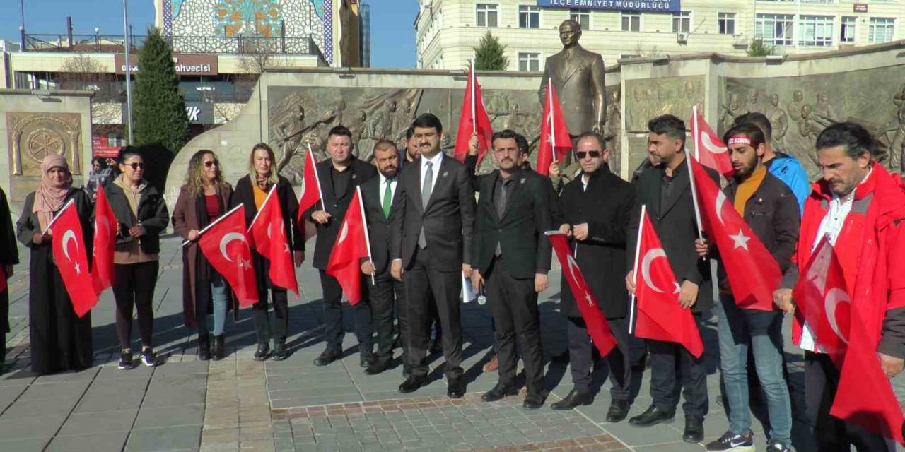 Şehit Ailelerinden Dem Parti Tepkisi: “Bizler Artık Meclisimizde Terörist Görmek İstemiyoruz”