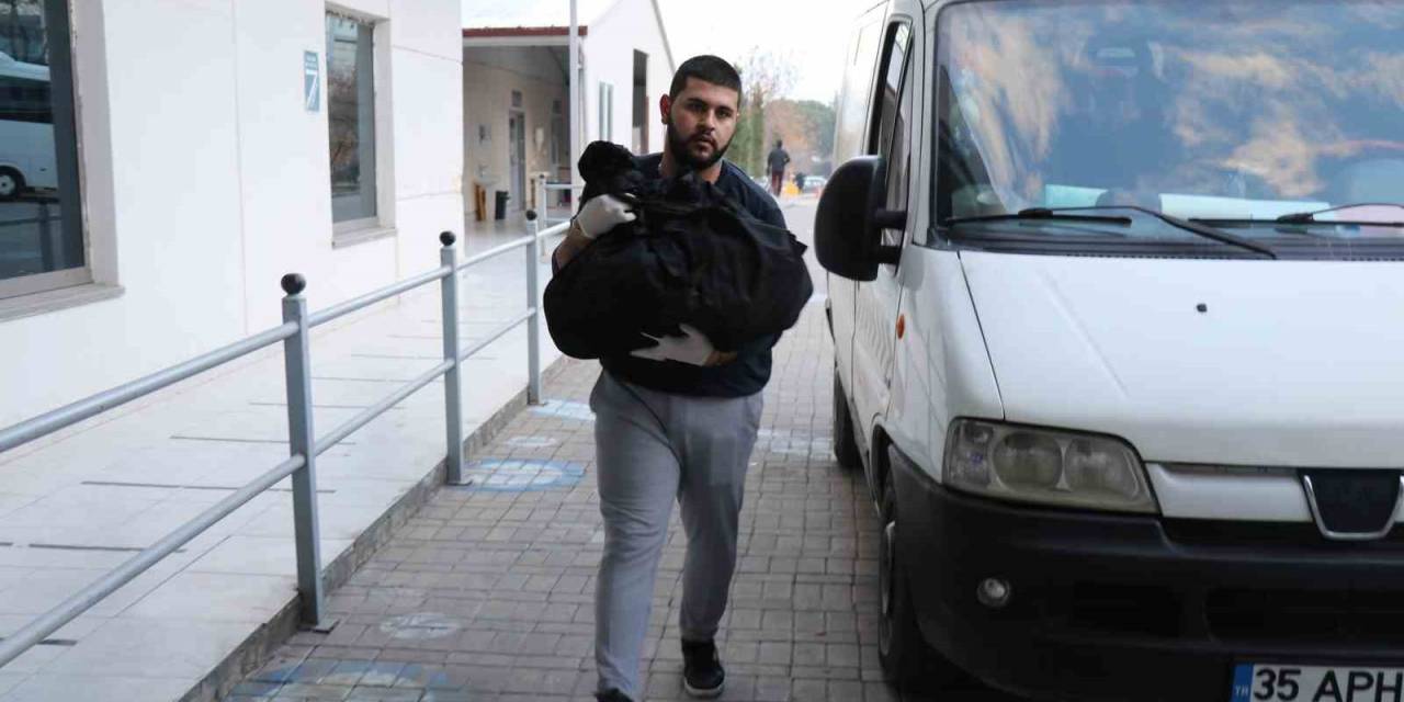 Annesi Ve Kardeşinin Yaralandığı Yangında Minik Masal Hayatını Kaybetti