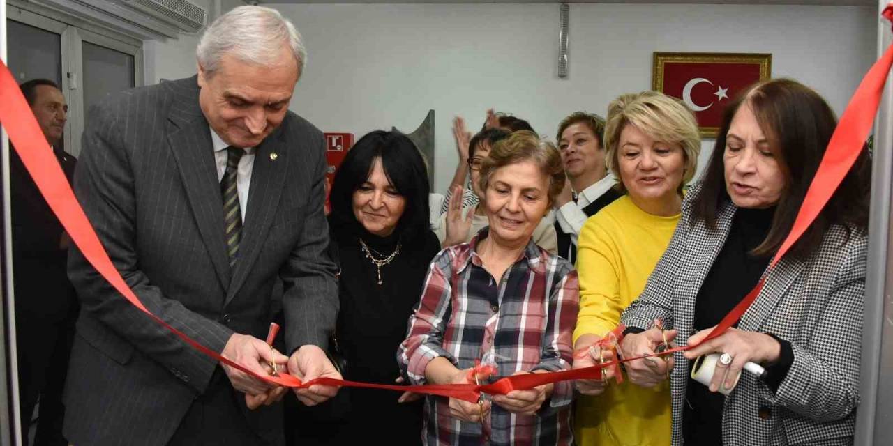 Sma Hastası Açelya İçin Hayır Çarşısı Düzenlendi