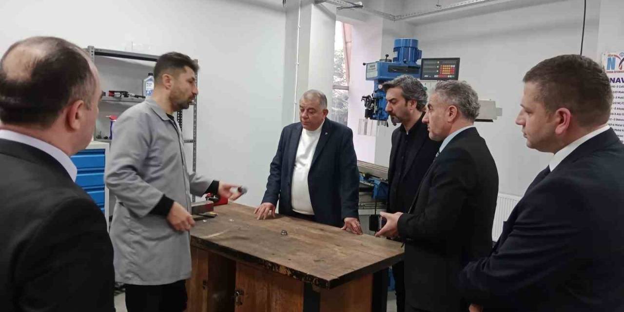 Bıyık “Mesleki Eğitim Kırmızı Çizgimiz”