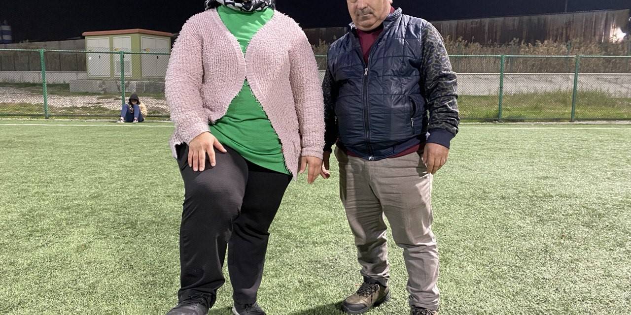 Futbola Kadın Eli Değdi