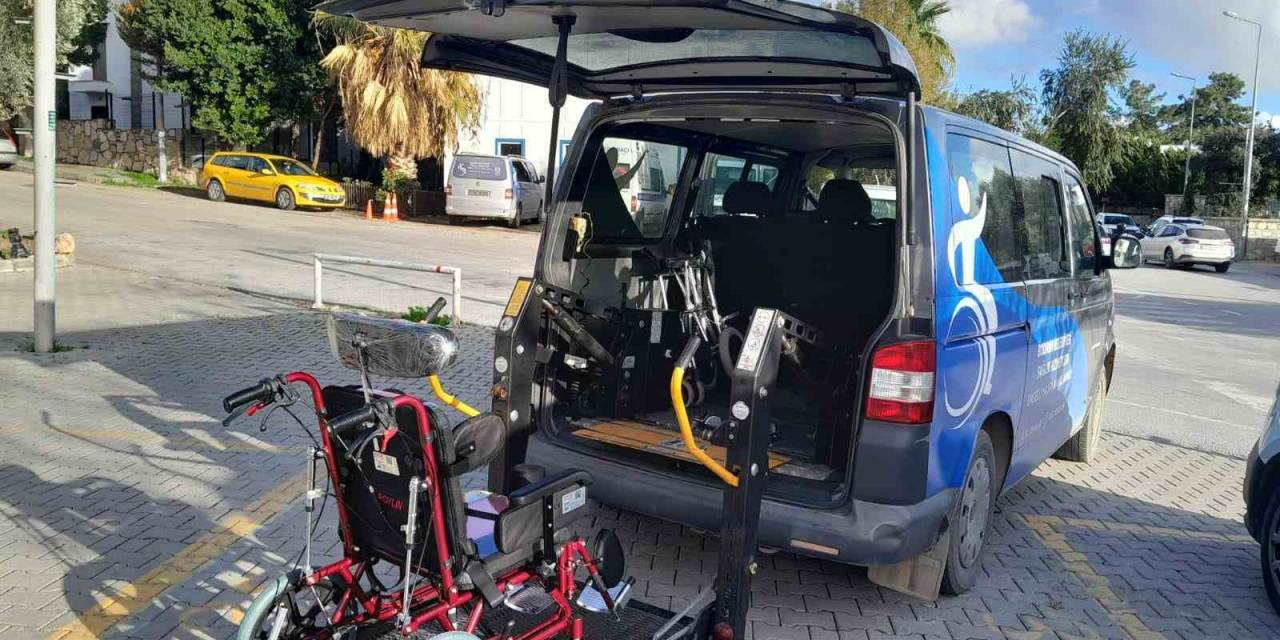 Belediyeden Engelli Bireylere Akülü Sandalye Temini
