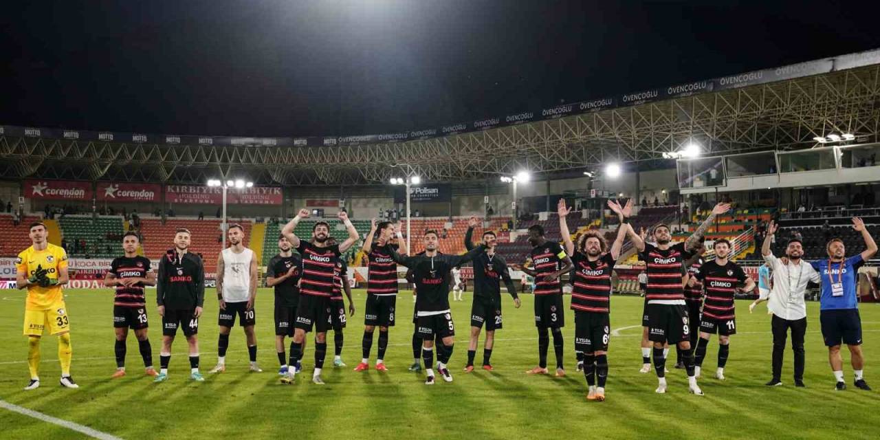 Gaziantep Fk Ligin İlk Yarısına Kötü Başladı, İyi Bitirdi