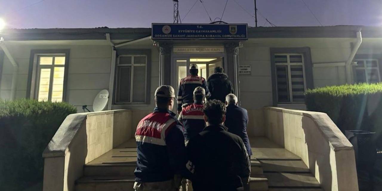 Şanlıurfa’da Göçmen Kaçakçılığı Operasyonu: 15 Tutuklama