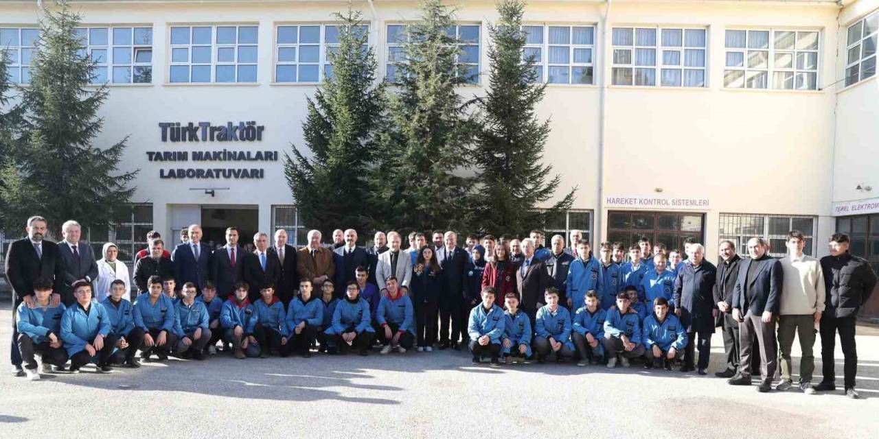 Ato Başkanı Baran Ve Bakan Yardımcısı Şamlıoğlu’ndan Meslek Lisesi Ziyareti