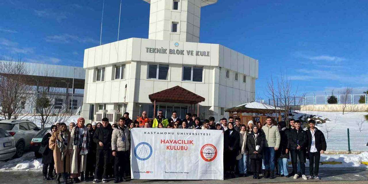 Sivil Havacılık Yüksekokulu Öğrencilerine Havalimanında Teorik Eğitim