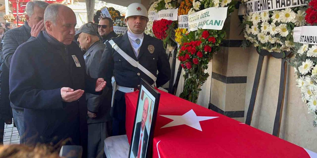 Eski Bakan Yaşar Okuyan Yalova’da Toprağa Verildi