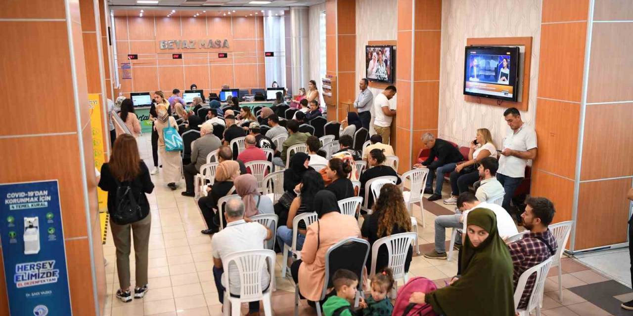 Başkan Yazıcı, Halkla Buluşma Geleneğini 14 Yıldır Devam Ettiriyor