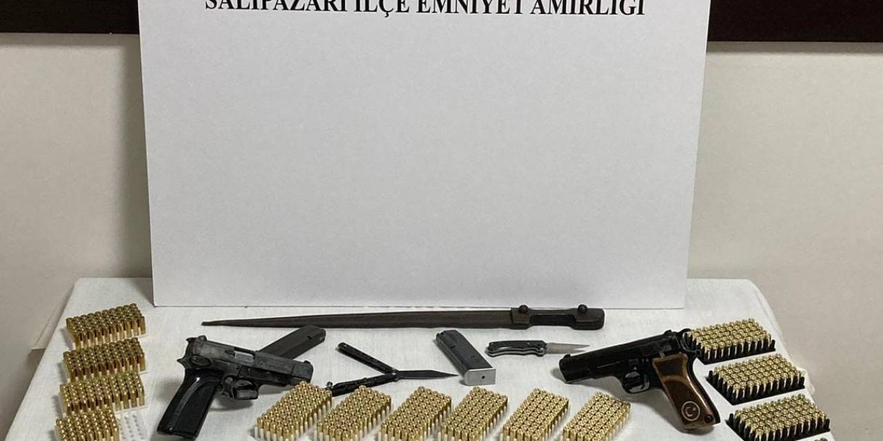 Samsun’da Ruhsatsız Silah Ve Fişek Ele Geçirildi: 2 Gözaltı